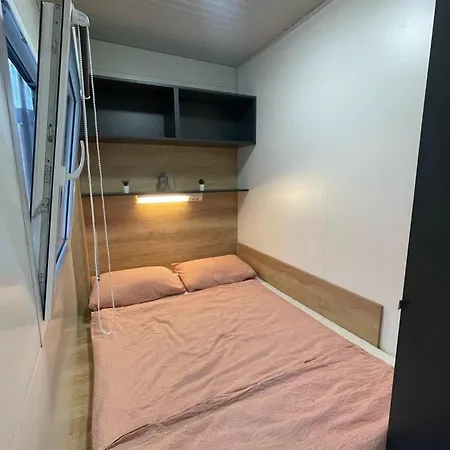 Family-friendly With Swimming Pool Pirovac, Sibenik - 24299 公寓 *