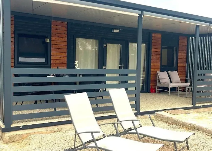 Family-friendly With Swimming Pool Pirovac, Sibenik - 24299 Daire