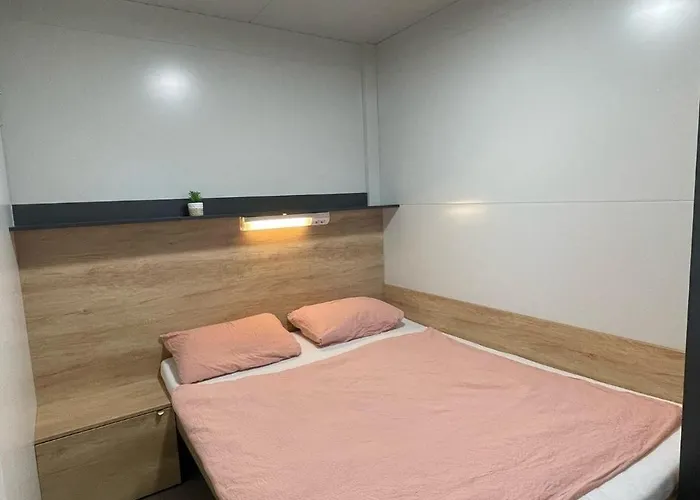 Family-friendly With Swimming Pool Pirovac, Sibenik - 24299