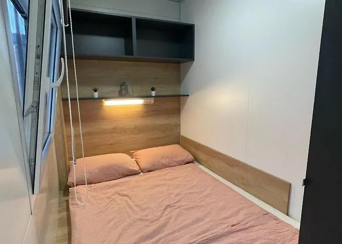 Family-friendly With Swimming Pool Pirovac, Sibenik - 24299 Daire *